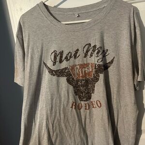 Gray Graphic Tee with Bull Design